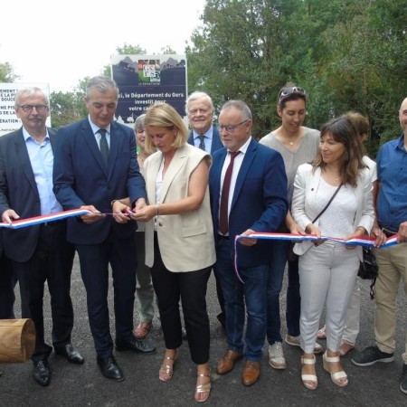 Florence Guillaume , Déléguée Interministérielle à la Sécurité Routière a inauguré la piste cyclable Auch Marsan