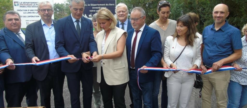 Florence Guillaume , Déléguée Interministérielle à la Sécurité Routière a inauguré la piste cyclable Auch Marsan