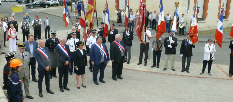 Hommage a été rendu aux soldats des 88e et 288e RI et 135e RIT