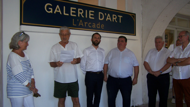 Francine Scrignac, artiste peintre : un univers de lumière et de douceur à découvrir à la Galerie " L'Arcade " à Saint-Clar.
