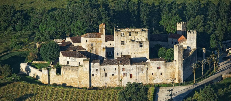 Visite guidée ludique :  A  l'assaut de la cité fortifiée de Larressingle  !