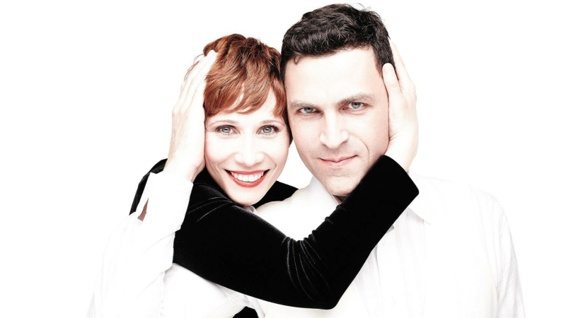 "Both Sides Now" Isabelle Georges & Frederik Steenbrink