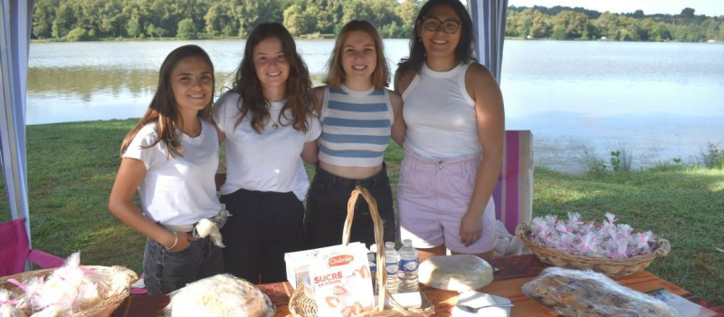 4 étudiantes infirmières espèrent réaliser leur séjour humanitaire