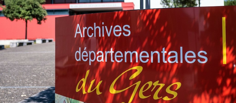 Rencontre littéraire aux archives départementales du Gers