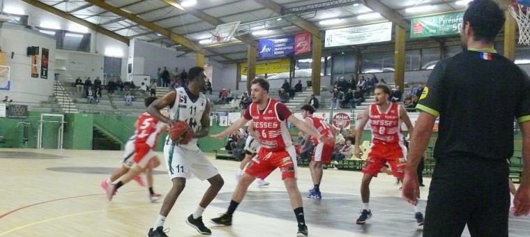 Première victoire pour le VCGB face à Tresses qui n'a pas tenu la distance