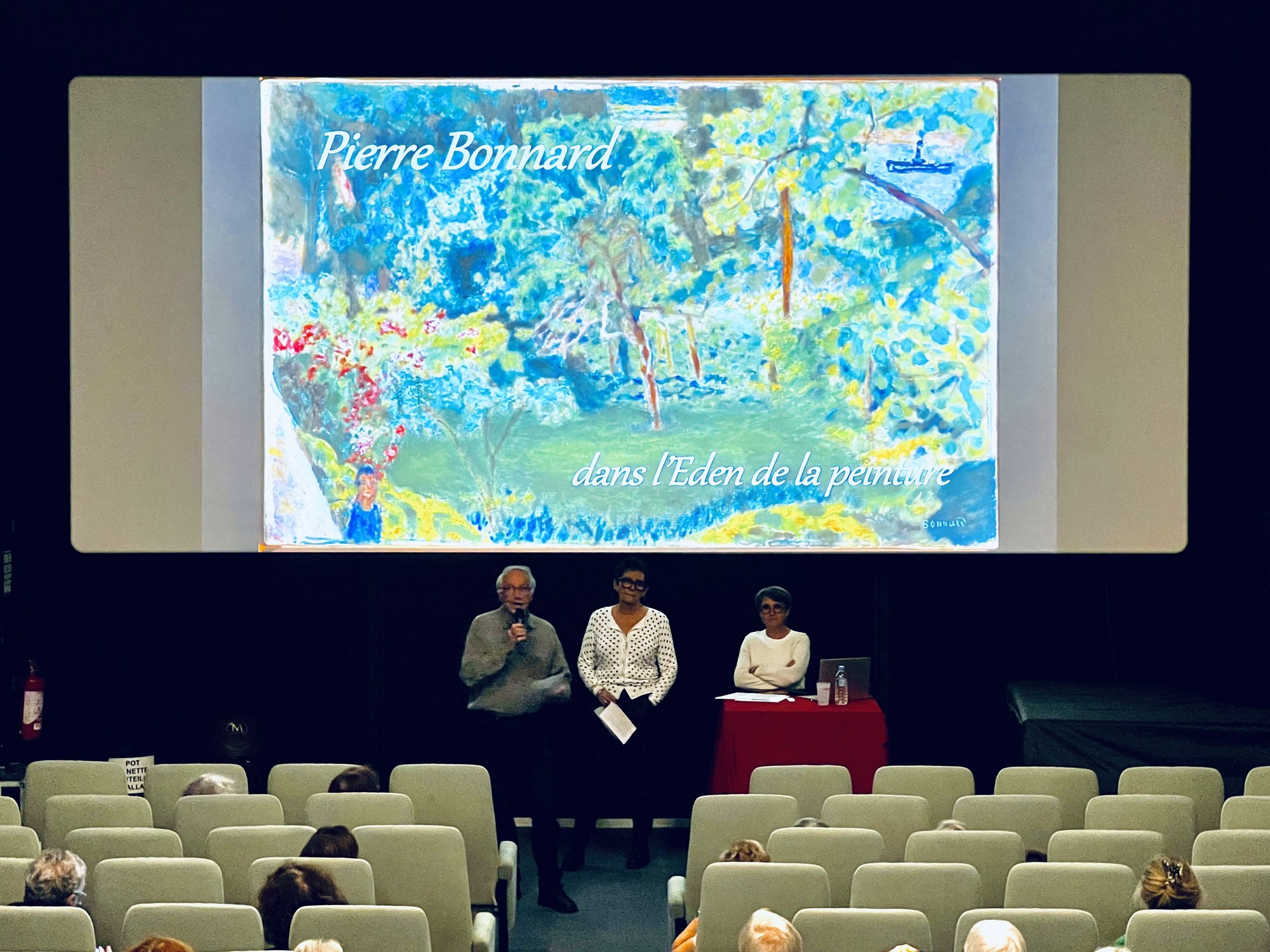 Bonnard accueil du public.jpg