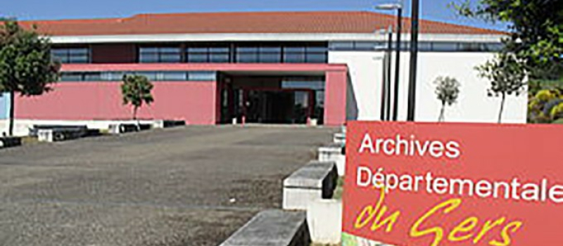 Se lancer dans la recherche des archives départementales