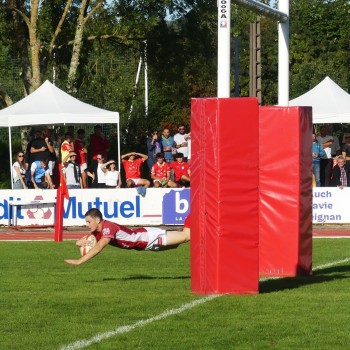 Le RC Auch, nouveau leader, reçoit Saint-Jean-de-Luz