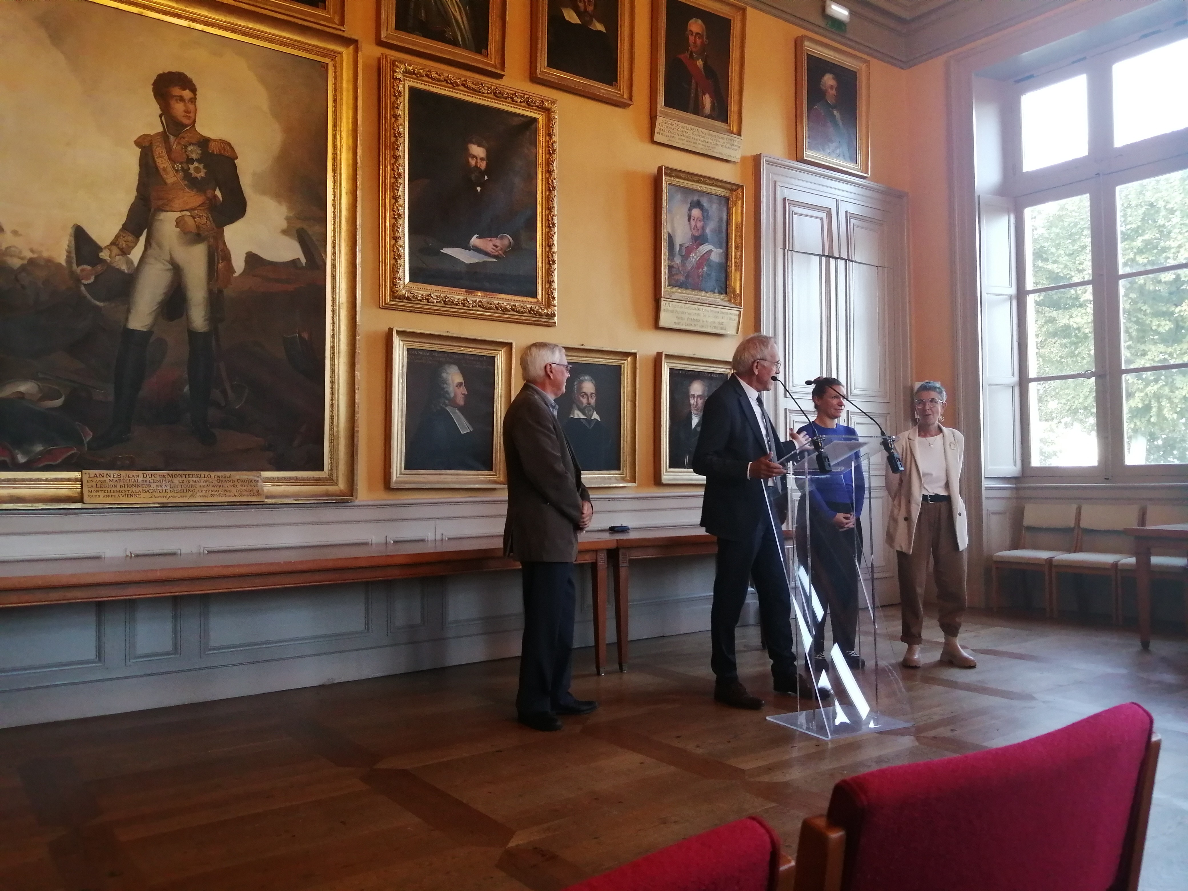 receptionmairie25ans.jpg