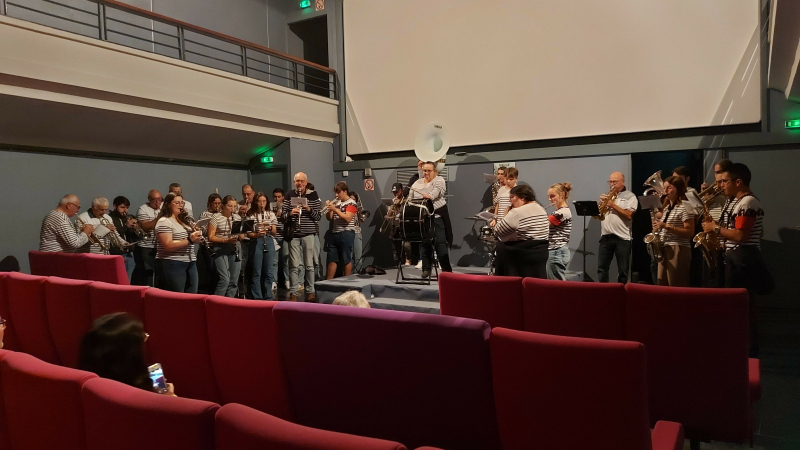 Quand fiction et réalité se rejoignent dans une salle de cinéma !