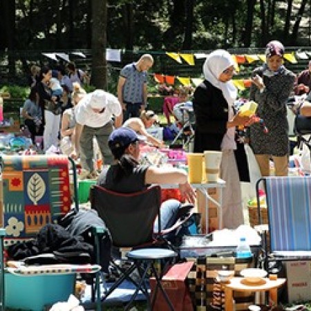 vide grenier fr.jpg