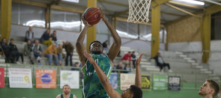 Valence-Condom rate sa première mi-temps et perd le match sur le fil