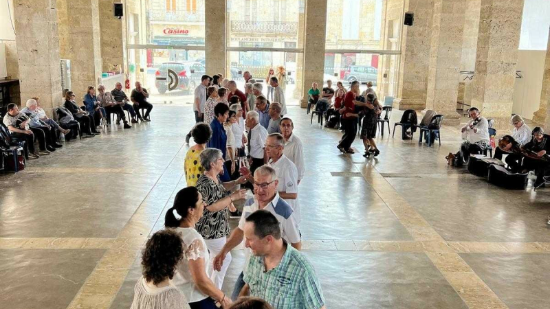 Bal Trad organisé par l'association des Gasconnades