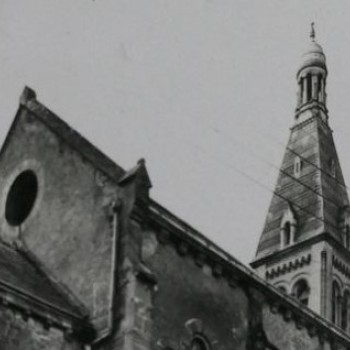 mielan eglise.jpg