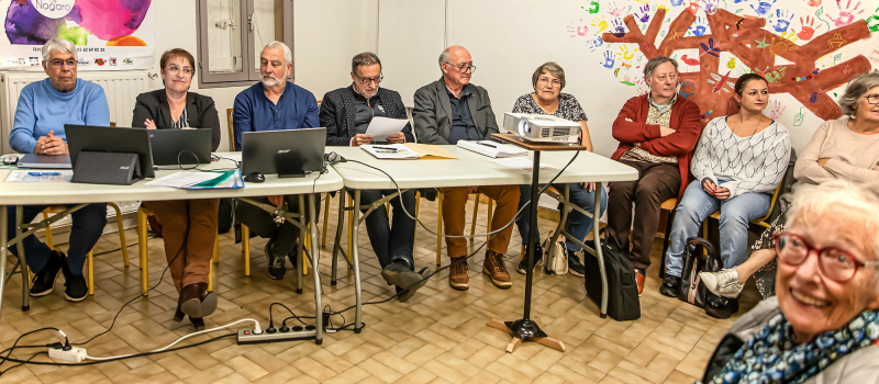 Le Clan, Centre social et culturel de Nogaro, en grande forme...