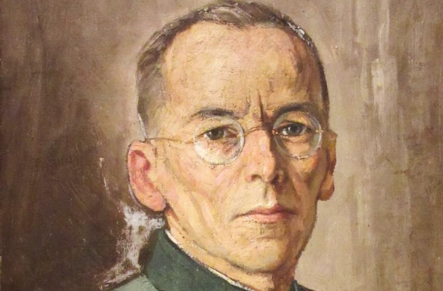 jaeger portrait 2.JPG