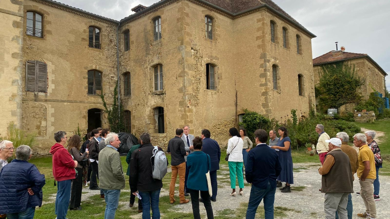 Château Neuf des Peuples : prochain et dernier "Café ô Château" de l'année 2024 !