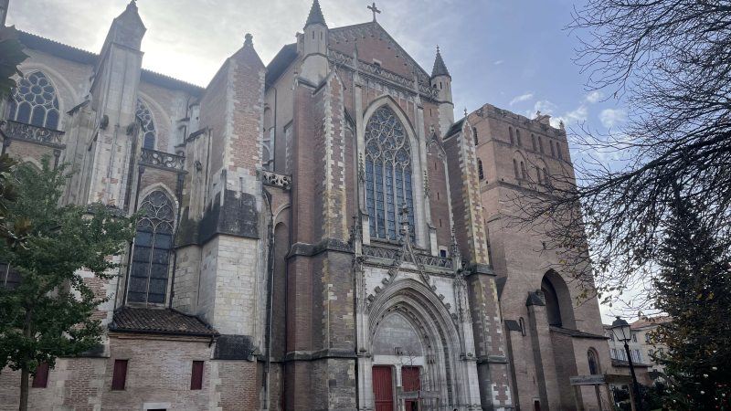 La chronique de Neyla, la cathédrale Saint-Étienne : un joyau religieux, architectural et musical