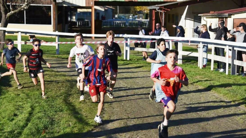 Cross départemental UNSS : participation de 1 400 élèves