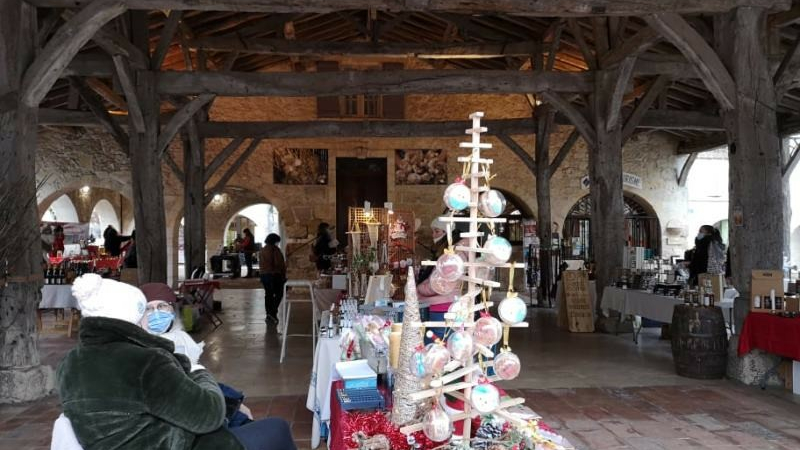 Un marché de Noël très animé à Saint-Clar....