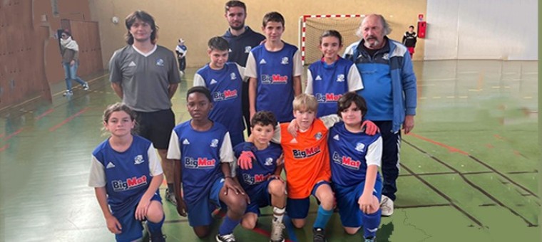 FCM U13 équipe 2 très vaillants et solidaires en futsal (002).jpg