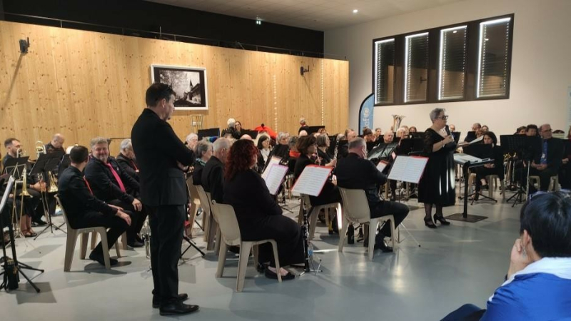 Le Vintage Senior Orchestra a offert un superbe concert pour les 60 ans d'UNICEF