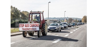 0 Cortège de Manciet arrivée avenue de Daniate 1bis 071117.jpg