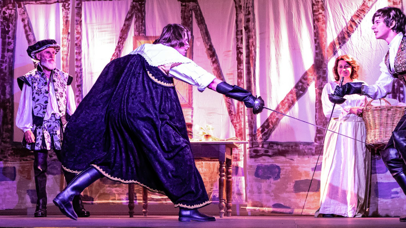 Lupiac: «Les contes au fil de l'épée» spectacle des Lames Lupiacoises