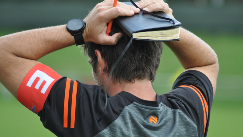 UAV Rugby : Vic perd sa place de leader de poule