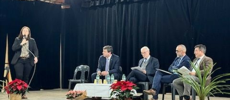 Réunion sur le ZAN : à l’invitation d’Alain Duffourg, plus de 200 élus présents pour échanger sur les enjeux des territoires