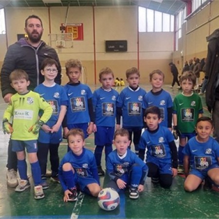 FCM U7-1 et 2 le 14 déc Futsal à Pavie 2V + 1N et 1V +1N +1D (002).jpg