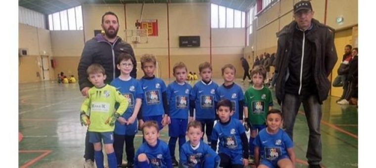 FCM U7-1 et 2 le 14 déc Futsal à Pavie 2V + 1N et 1V +1N +1D (002).jpg