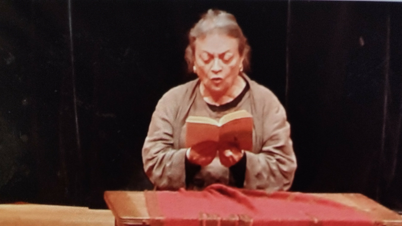 Le théâtre du Griot Blanc lit Louise Michel