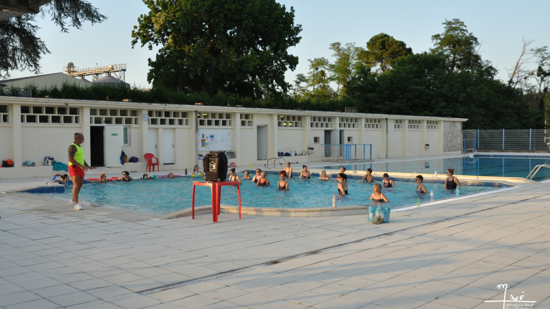 Eté 2025 : la mairie recrute pour la piscine !