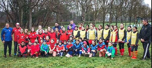 isle de noe rugby fille.jpg