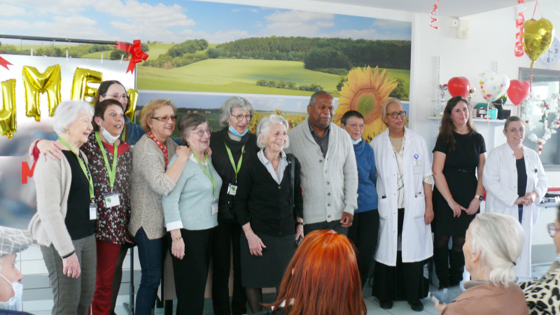 Remise d'un don de l’association VMEH à L'ULSD de la Ribère