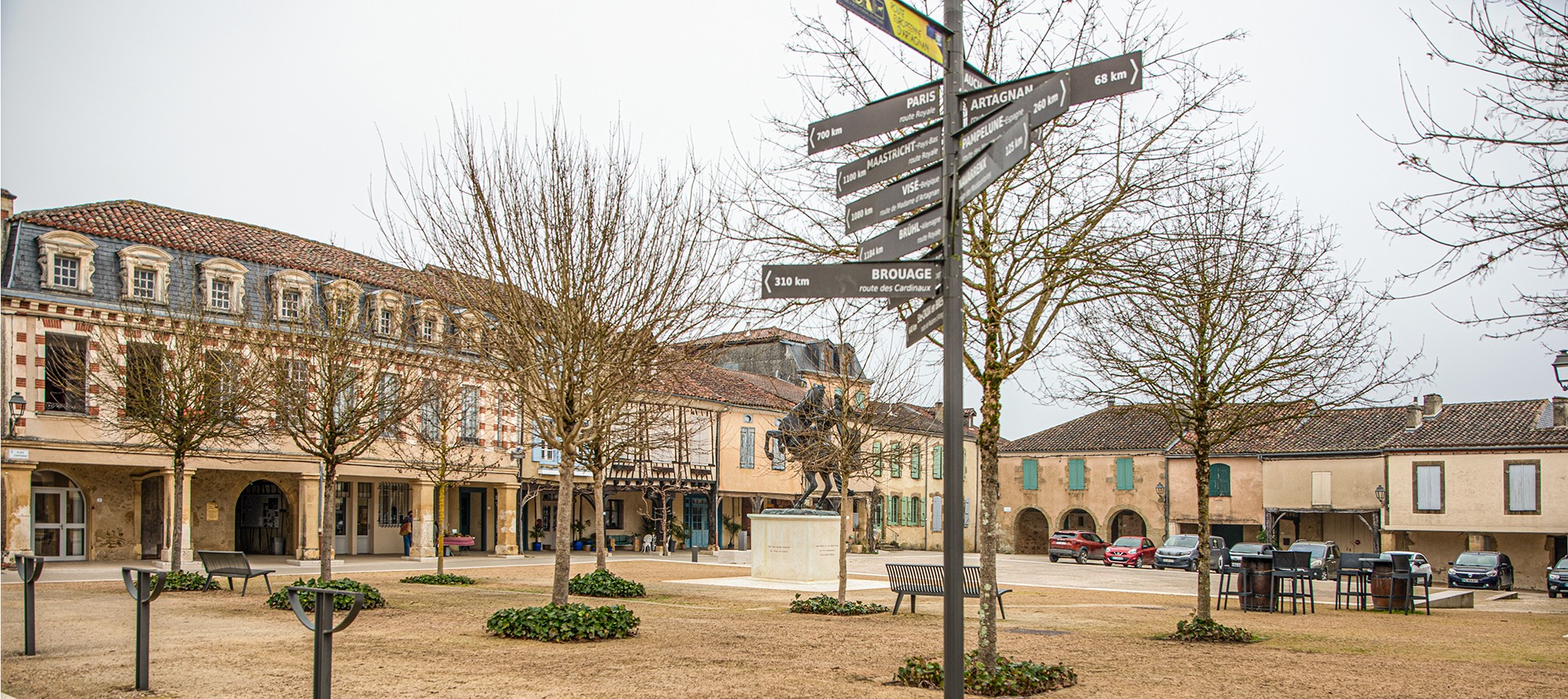 0 La place d'Artagnan à Lupiac 1bis 180225.jpg