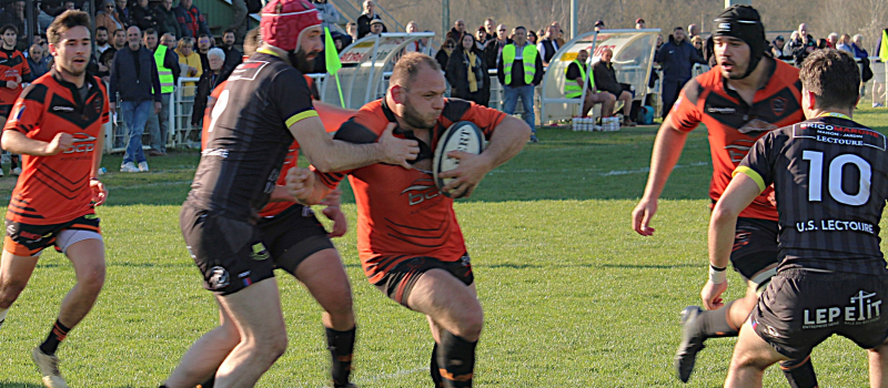 UAV Rugby : les Vicois l'emportent d'un point face à Lectoure !