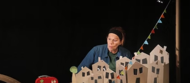 "Comme tout le monde", un magnifique spectacle sur la quête de soi... et des autres !