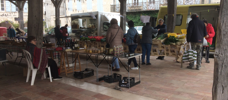 Saint-Clar, un petit marché qui ne demande qu'à grandir !