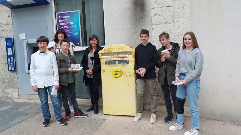 Les élèves du collège Gabriel Séailles ont envoyé leurs cartes de la fraternité!