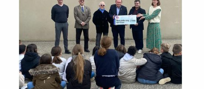 Le Souvenir Français soutient l’école publique Louis Monge