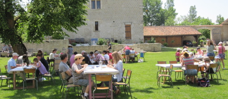 Le Domaine d'Herrebouc fête Pâques !
