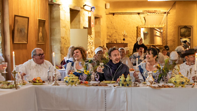 Tournage de Stéphane Bern à Lupiac pour «Le Village préféré des Français»