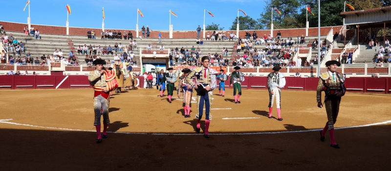 Journée taurine aux arènes Nimeño II : location ouverte