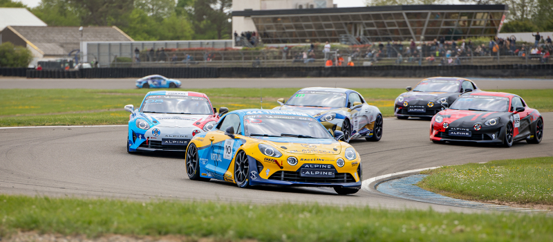 Belles courses des Coupes de Pâques à Nogaro malgré la pluie samedi et dimanche (2 complété)