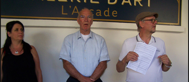 Deux artistes exposent à la galerie " L'Arcade ", ils sont les explorateurs des jeux du regard et de la lumière.