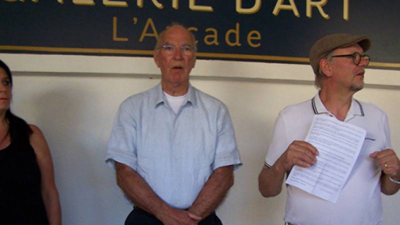 Deux artistes exposent à la galerie " L'Arcade ", ils sont les explorateurs des jeux du regard et de la lumière.
