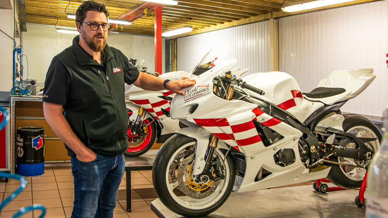 Formation moto à Nogaro: Technicien expert après-vente à l'École de la performance