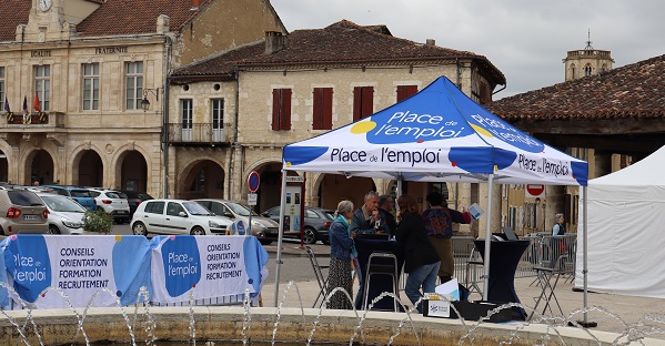 place_de_lemploi_2025_POST (26).JPG